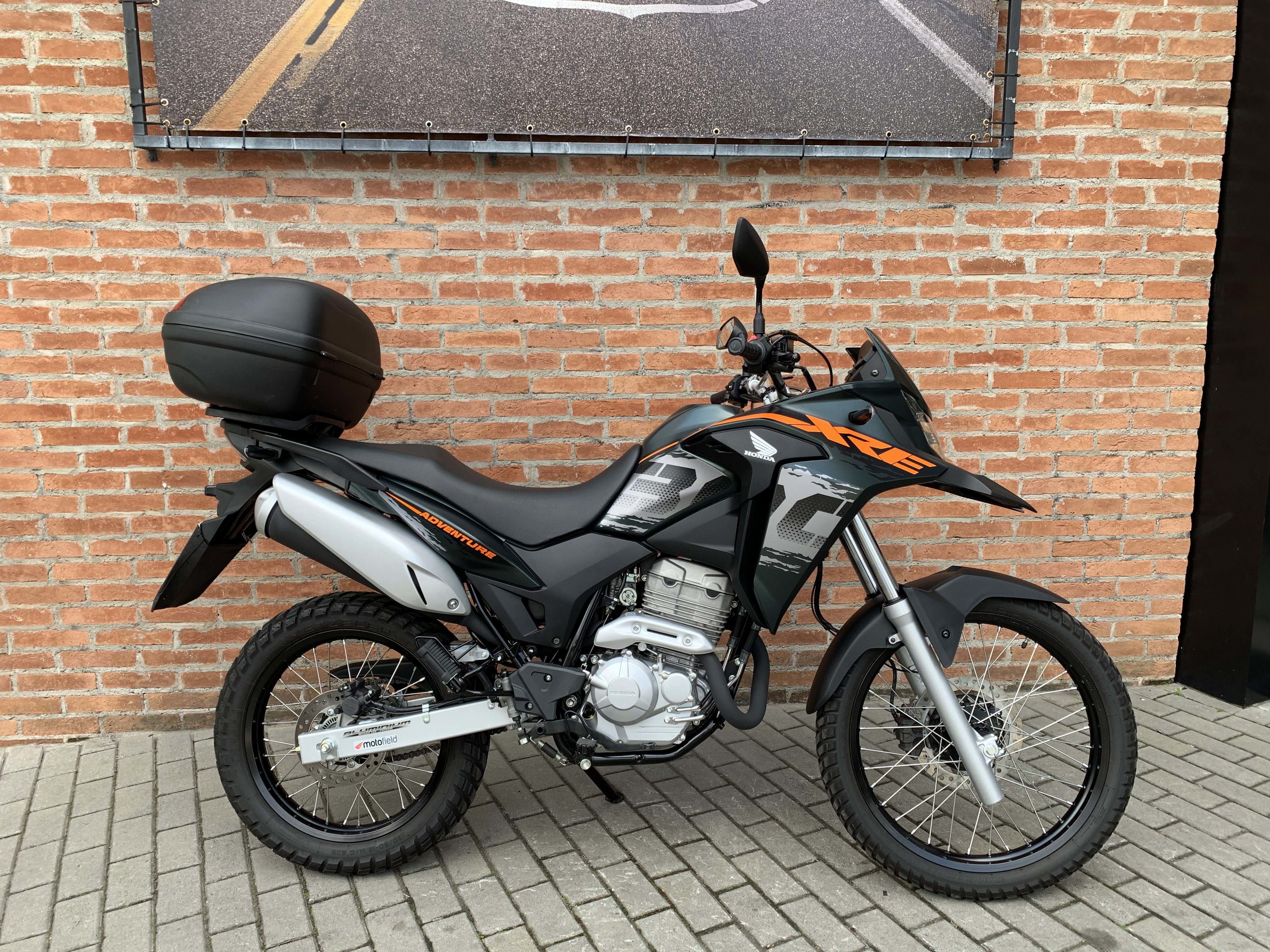 xre adventure 2019