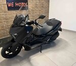 Xmax 250 Conected 2025