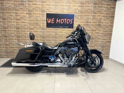 Street Glide 2014